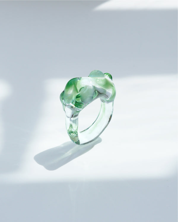Cloudy Glow Glass Ring - Green