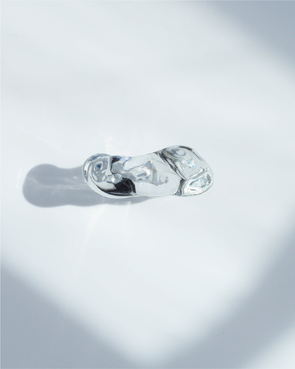 Cloudy Glow Glass Ring - Clear