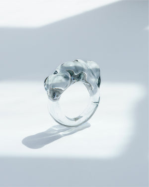 Cloudy Glow Glass Ring - Charcoal