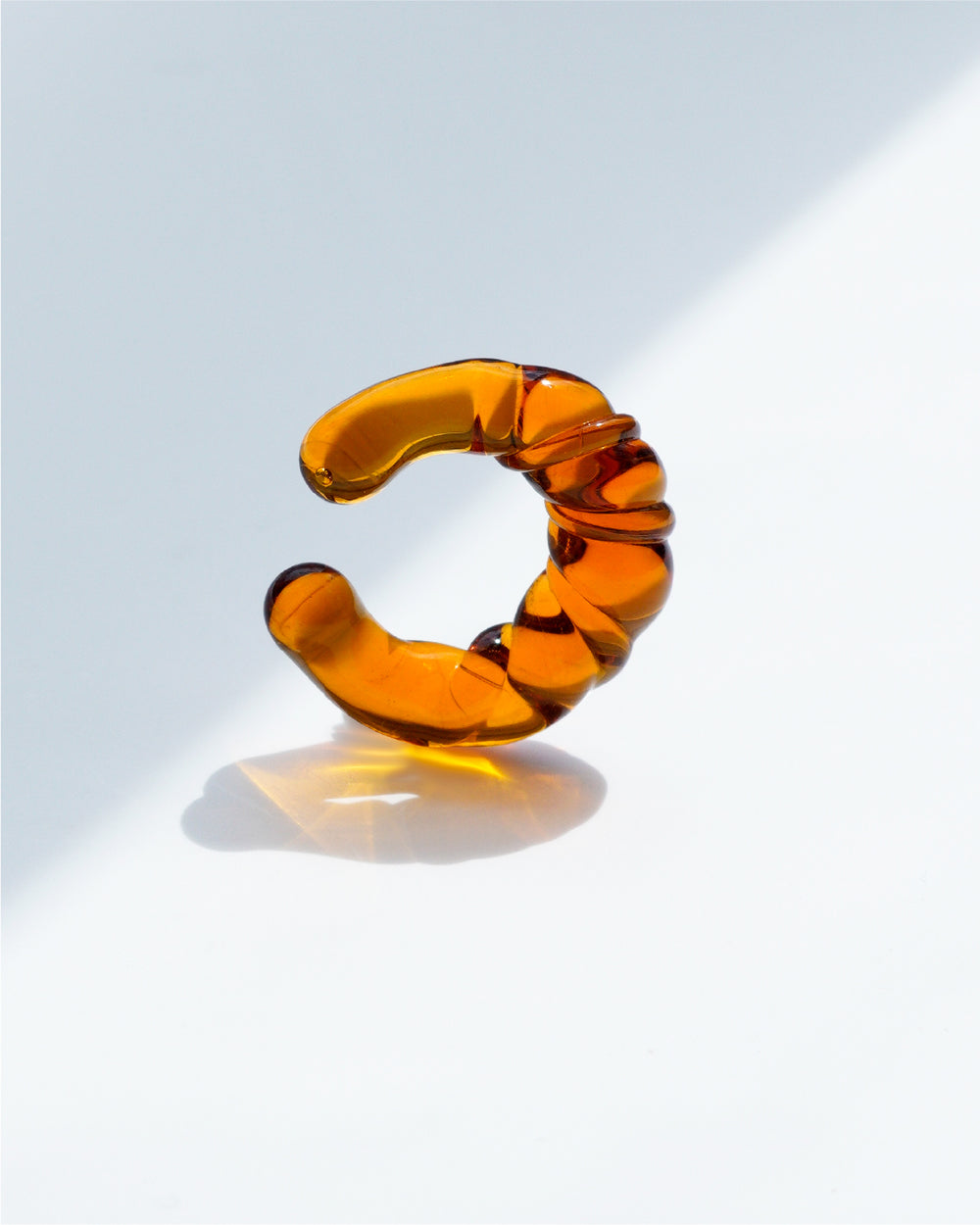 Twisted Glass Ear Cuff - Caramel