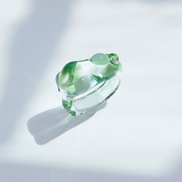 Cloudy Glow Glass Ring - Green