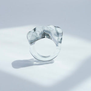 Cloudy Glow Glass Ring - Charcoal
